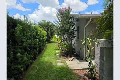 1363 Woodridge Ave, Naples, FL 34103 - Photo 23