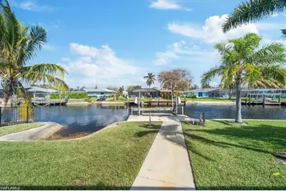 6128 Cocos Dr, Fort Myers, FL 33908 - Photo 15