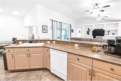 2602 SE 21st Ave, Cape Coral, FL 33904 - Photo 17