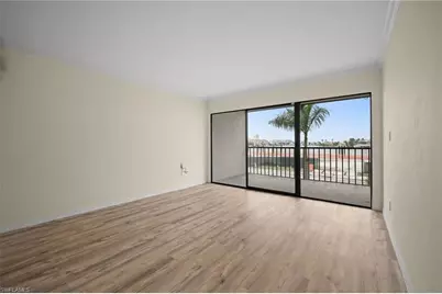 260 Southbay Dr #207, Naples, FL 34108 - Photo 9