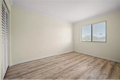 260 Southbay Dr #207, Naples, FL 34108 - Photo 11