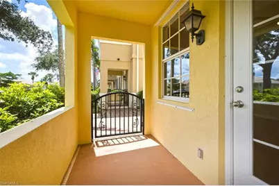 29002 Alessandria Cir, Bonita Springs, FL 34135 - Photo 25