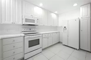 29002 Alessandria Cir, Bonita Springs, FL 34135 - Photo 3
