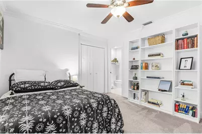 2472 Pine Woods Cir #17, Naples, FL 34105 - Photo 15