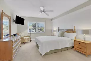 360 Charlemagne Blvd, Naples, FL 34112 - Photo 9