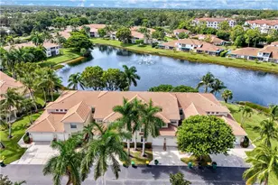325 Dover Pl, Naples, FL 34104 - Photo 3