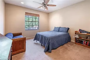 3911 Aurora Ct, Naples, FL 34116 - Photo 27