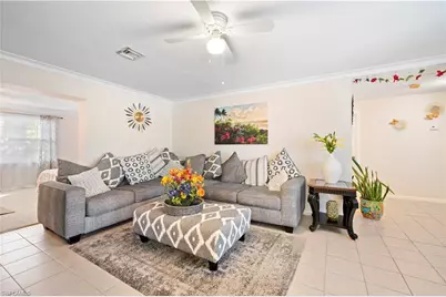 918 Cardinal St, Naples, FL 34104 - Photo 7