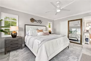 9103 Vanderbilt Dr, Naples, FL 34108 - Photo 19