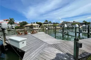 845 Collier Ct, Marco Island, FL 34145 - Photo 7