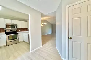 7749 Jewel Ln, Naples, FL 34109 - Photo 19