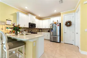1113 Rolling Brk Ln, Naples, FL 34114 - Photo 9