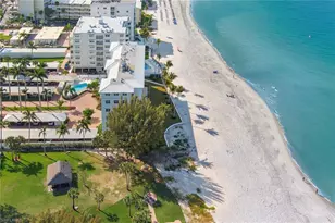 2011 Gulf Shore Blvd N, Naples, FL 34102 - Photo 27