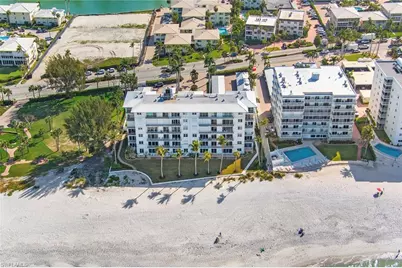 2011 Gulf Shore Blvd N #56, Naples, FL 34102 - Photo 29