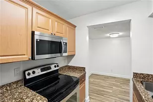 201 Santa Clara Dr, Naples, FL 34104 - Photo 19
