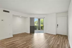 201 Santa Clara Dr, Naples, FL 34104 - Photo 13