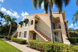 1265 Wildwood Lakes Blvd, Naples, FL 34104 - Photo 1