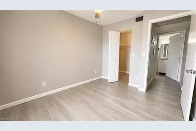 5321 Summerlin Rd #2112, Fort Myers, FL 33919 - Photo 7