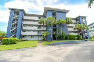 190 Pebble Beach Blvd, Naples, FL 34113 - Photo 7
