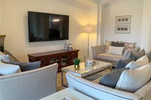 5583 Lago Villaggio Way, Naples, FL 34104 - Photo 5
