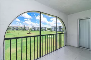 41 High Point Cir S, Naples, FL 34103 - Photo 9