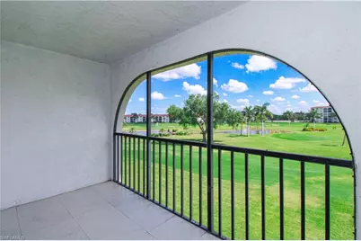 41 High Point Cir S #303, Naples, FL 34103 - Photo 7
