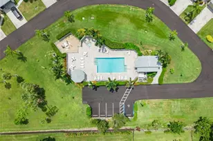 902 McGregor Park Cir, Fort Myers, FL 33908 - Photo 13