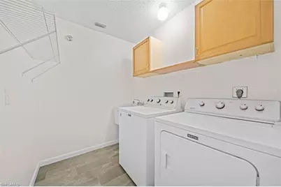 902 McGregor Park Cir, Fort Myers, FL 33908 - Photo 21