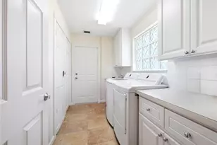 7405 Emilia Ln, Naples, FL 34114 - Photo 21