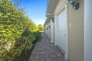 7405 Emilia Ln, Naples, FL 34114 - Photo 3