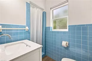 1342 11th St N, Naples, FL 34102 - Photo 15