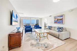 6849 Grenadier Blvd, Naples, FL 34108 - Photo 5