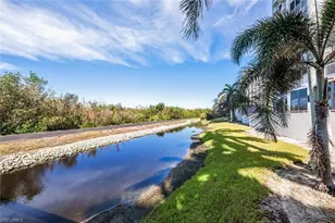 6849 Grenadier Blvd, Naples, FL 34108 - Photo 39