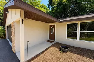4980 Coral Wood Dr, Naples, FL 34119 - Photo 3