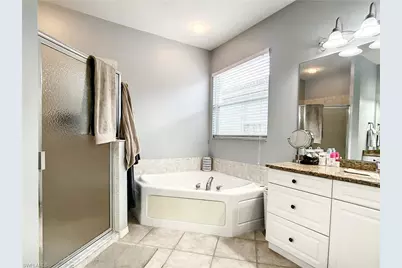 8359 Laurel Lakes Blvd, Naples, FL 34119 - Photo 29