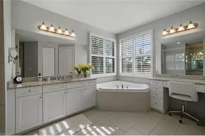 2882 Cinnamon Bay Cir, Naples, FL 34119 - Photo 31