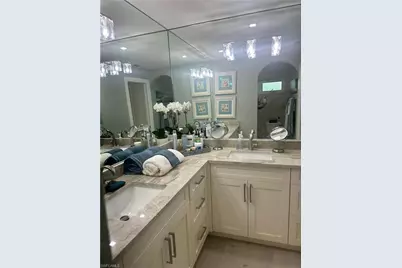 740 Willowhead Dr, Naples, FL 34103 - Photo 13