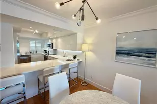 12945 Vanderbilt Dr, Naples, FL 34110 - Photo 9