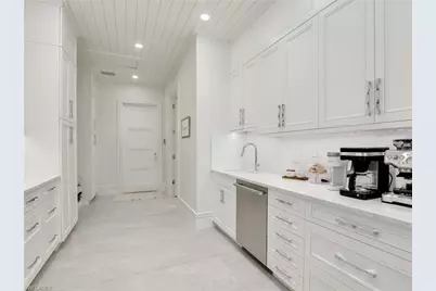 6536 Highcroft Dr, Naples, FL 34119 - Photo 13