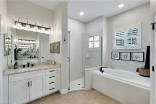 8223 Potomac Ln, Naples, FL 34104 - Photo 11