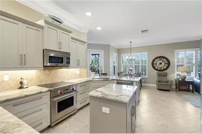 8223 Potomac Ln, Naples, FL 34104 - Photo 7