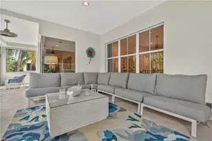2805 Tiburon Blvd E, Naples, FL 34109 - Photo 19