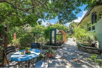 401 Panay Ave, Naples, FL 34113 - Photo 33