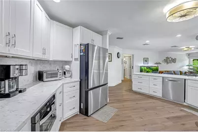401 Panay Ave, Naples, FL 34113 - Photo 11