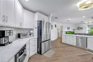 401 Panay Ave, Naples, FL 34113 - Photo 11