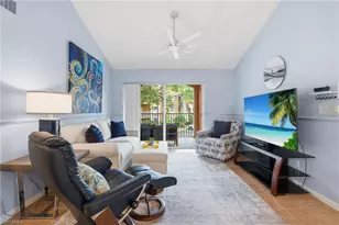 1270 Wildwood Lakes Blvd, Naples, FL 34104 - Photo 5