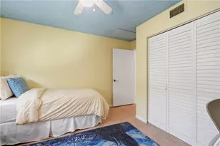 1270 Wildwood Lakes Blvd, Naples, FL 34104 - Photo 21