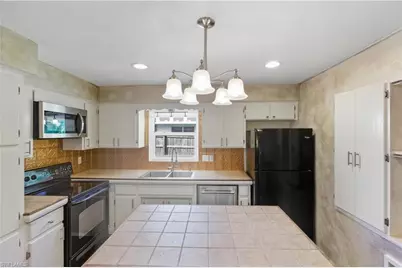 1259 Stadler Dr, Fort Myers, FL 33901 - Photo 13