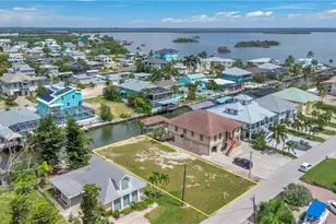 185 Egret St, Fort Myers Beach, FL 33931 - Photo 1