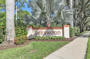 250 Robin Hood Cir, Naples, FL 34104 - Photo 35